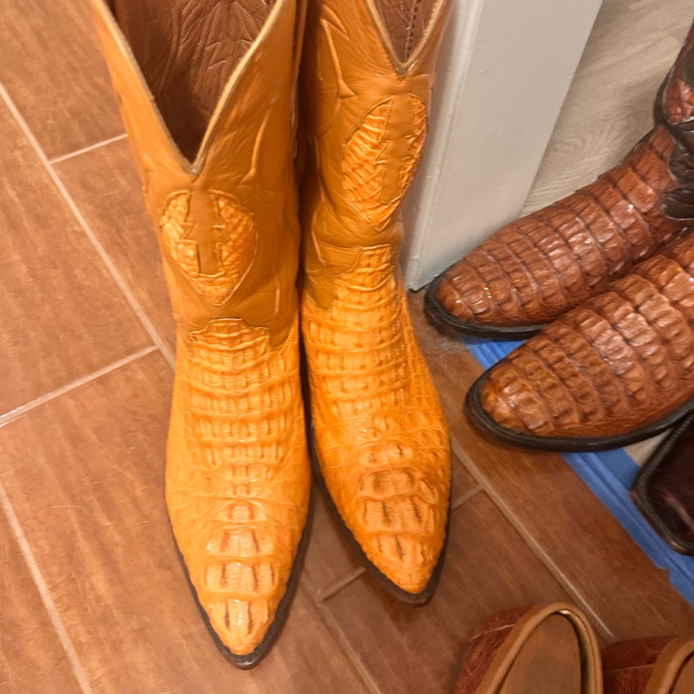 Hand Made Head Cut Crocodile Boots